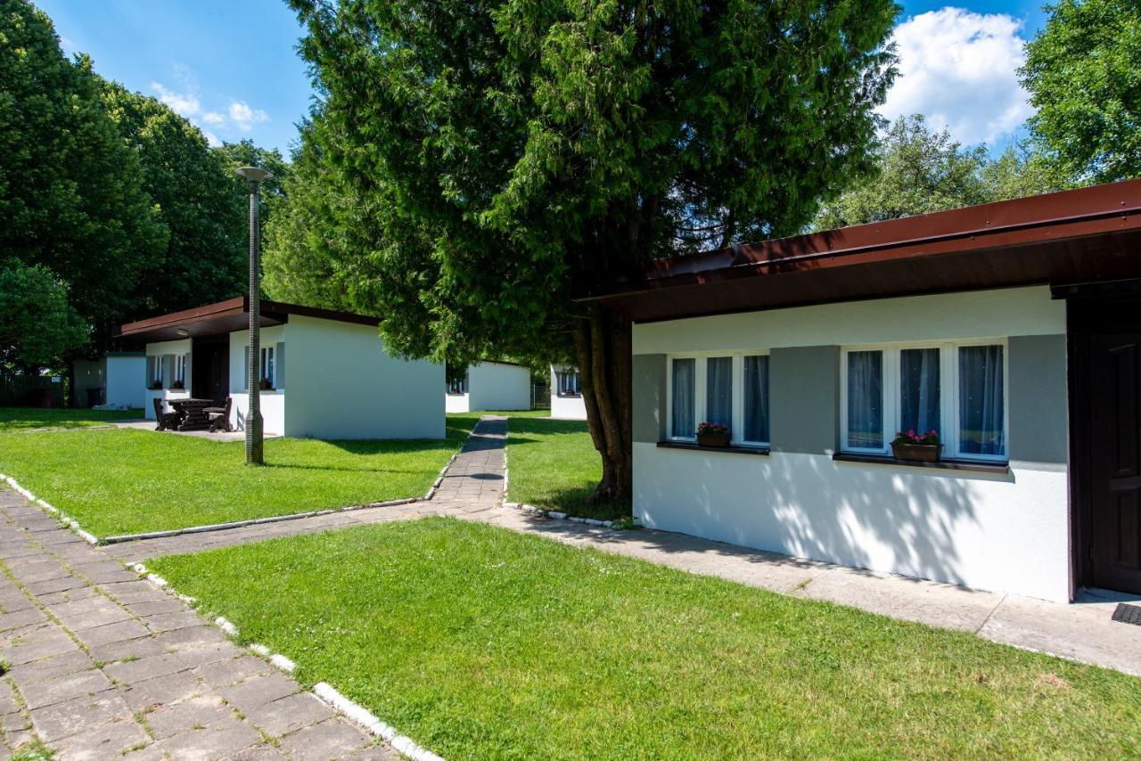 Osrodek Wypoczynkowy Dolomity Hotel Jedwabno Buitenkant foto